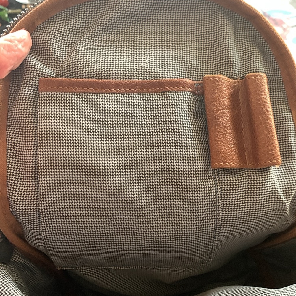 Spikes & Sparrow Leather Backpack - Picture 5 of 9
